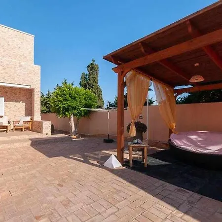 Вилла Preciosa Y Unica Junto A La Playa De La Mata Торевьиа